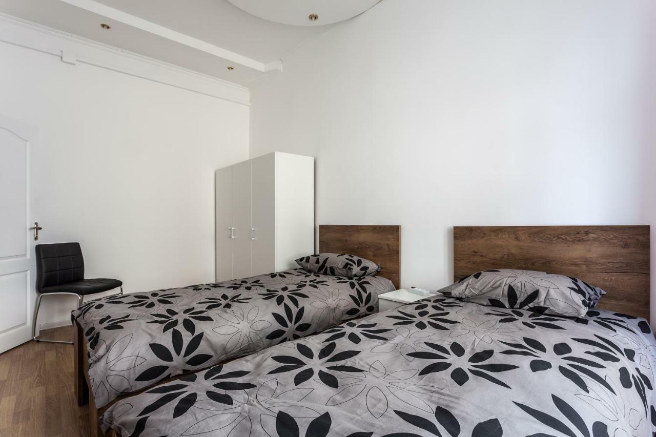 Modern Apartment In Lviv Historic Centre Exteriér fotografie